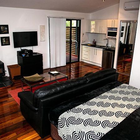 Amore On Buderim Rainforest Cabins Sunshine Coast Eksteriør bilde