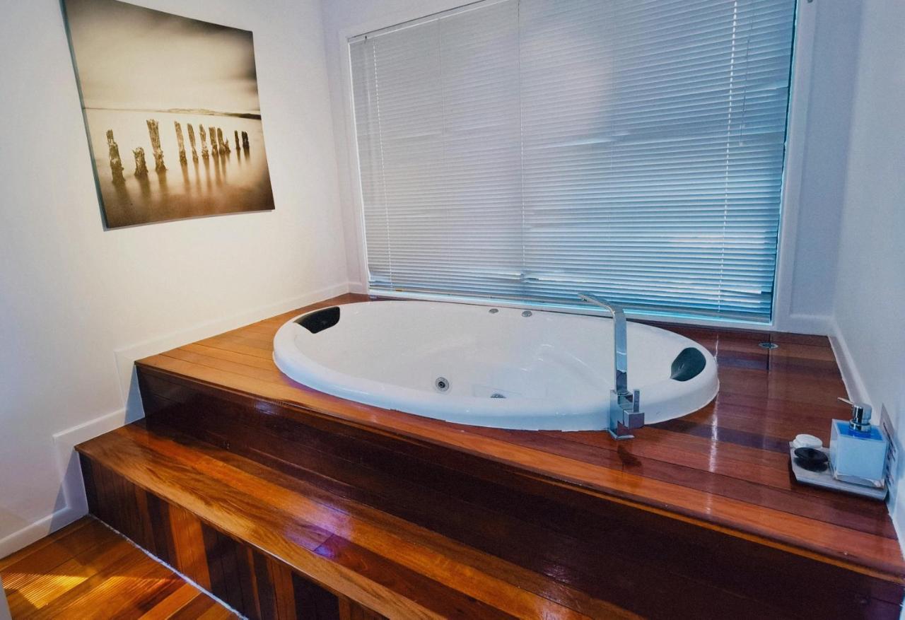 Amore On Buderim Rainforest Cabins Sunshine Coast Eksteriør bilde