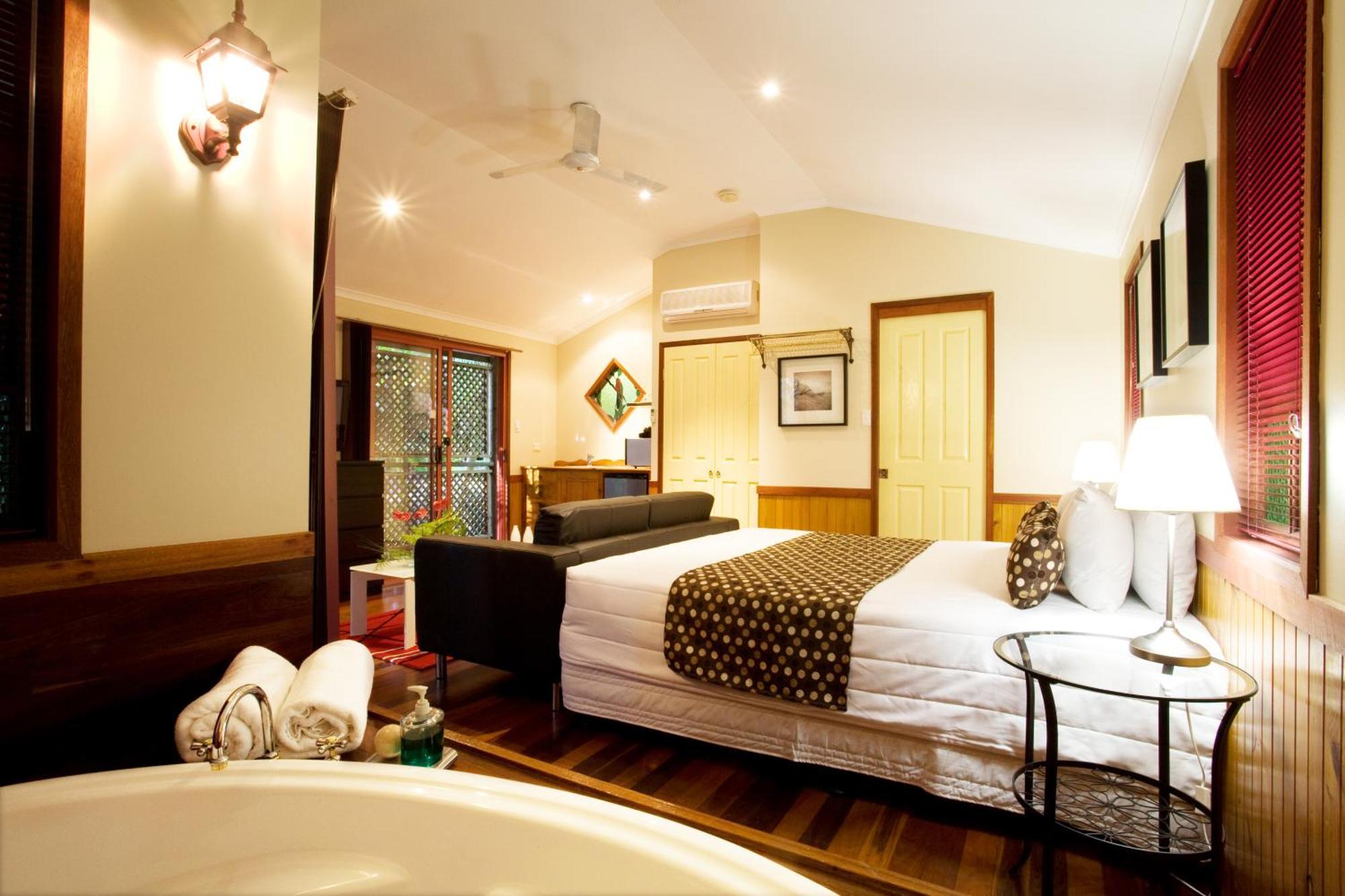 Amore On Buderim Rainforest Cabins Sunshine Coast Eksteriør bilde